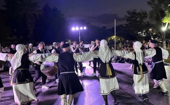 Μεταμόρφωση: Πλήθος κόσμου στο 2ο Φεστιβάλ Παραδοσιακών Χορών