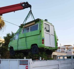 Λυκόβρυση Πεύκη : Συνεχίζεται η περισυλλογή εγκαταλελειμμένων οχημάτων από τον Δήμο