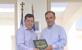 Λυκόβρυση Πεύκη: Τον Νίκο Χιωτάκη υποδέχθηκε ο Δήμαρχος
