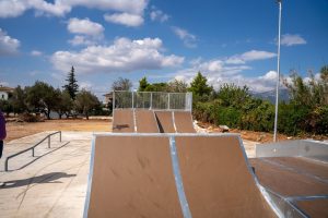 Κηφισιά: Πίστα SKATEBOARD και  BMX FREESTYLE FLATLAND επί της οδού Λύρα