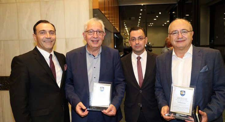 Μαρούσι :Τιμητική βράβευση για τον Δήμαρχο Αμαρουσίου από την Ομοσπονδία Διαιτητών Καλαθοσφαίρισης Ελλάδας