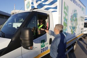 Περιφέρεια Αττικής: Ξεκίνησαν τα πρώτα φορτηγά της Περιφέρειας με βοήθεια για τους πλημμυροπαθείς της Θεσσαλίας