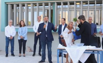 Περιφέρεια Αττικής: Στους Αγιασμούς του 2ου Λυκείου Μεταμόρφωσης και του 14ου Νηπιαγωγείου Αγ. Παρασκευής ο Περιφερειάρχης Αττικής Γ. Πατούλης