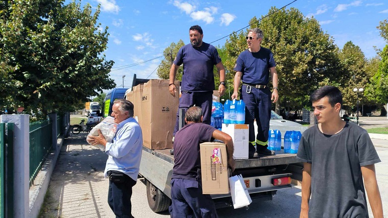 Χαλάνδρι: Η αλληλεγγύη έφτασε στους πλημμυροπαθείς της Θεσσαλίας