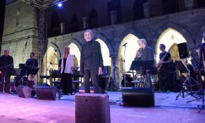 Πεντέλη: «2ου Φεστιβάλ Πεντελικού Όρους» Μοναδική μαγική συναυλία με τον μεγάλο Έλληνα συνθήτη Σταύρο Ξαρχάκο στο Μέγαρο Δουκίσσης Πλακεντίας