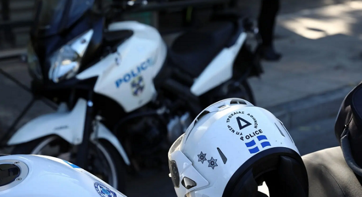 Νέα Ιωνία: Αστυνομικοί της Ομάδας ΔΙ.ΑΣ συνέλαβαν  επ' αυτοφώρω τέσσερα άτομα για ληστεία