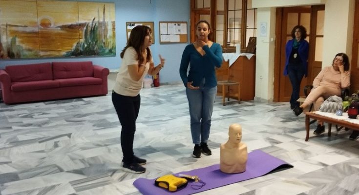 Κηφισιά: Σεμινάριο Πρώτων Βοηθειών  «Βασική Υποστήριξη της Ζωής» στα μέλη του ΚΑΠΗ