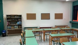 Πεντέλη : Πρωτοβουλία γονέων του 1ο Δημοτικού Σχολείου Μελισσίων - Εβαψαν και καθάρισαν το σχολειό