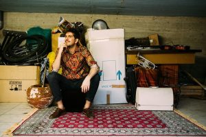 «Νέα κυκλοφορία» Tο πρώτο του ολοκληρωμένο προσωπικό άλμπουμ του Αλέξη Γούδα επιστρέφει με την «Τσιγγανογραφία»