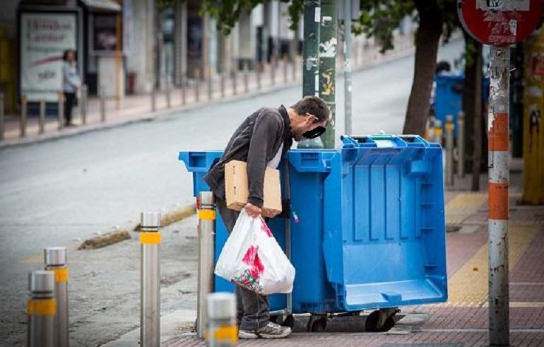 Ελλάδα: Έρευνα «Τέσσερις στους πέντε Έλληνες νιώθουν φτωχοί»