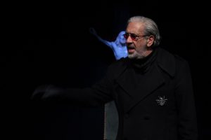 Θέατρο : «Gilles και η Νύχτα» του HUGO CLAUS με τον Νίκο Χατζηπαπά - Παράταση παραστάσεων στο Από Μηχανής Θέατρο