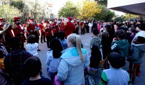 Χαλάνδρι: Μήνυμα χαράς, ειρήνης και αλληλεγγύης από τη Φιλαρμονική του Δήμου