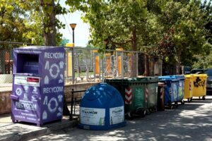 Χαλάνδρι: Πάνω από 205 τόνους ρούχων και παπουτσιών ανακύκλωσε σε 1,5 χρόνο ο Δήμος