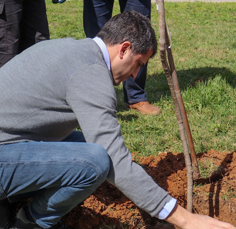 Κηφισιά: 3η Περιβαντολλογική Δράση δενδροφύτευσης σε συνεργασία με το «We4all»