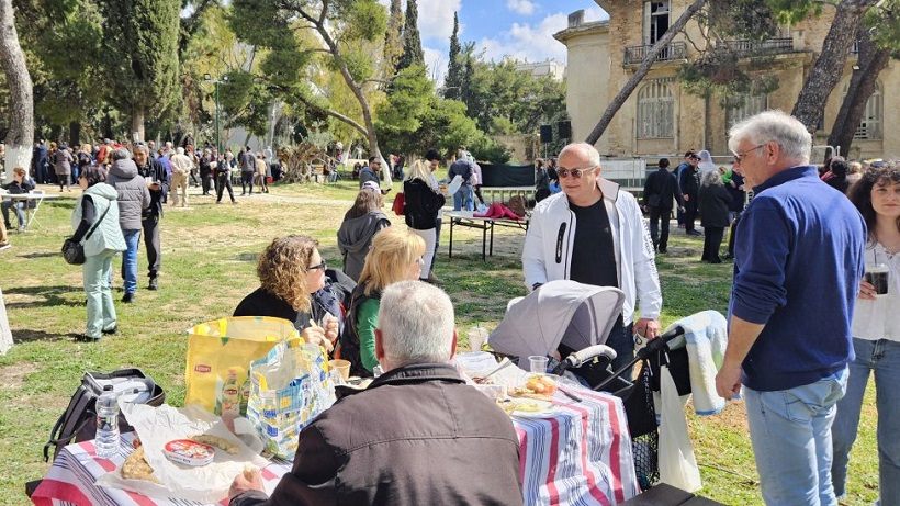 Ηράκλειο Αττικής: Στο Κτήμα Φιξ γιόρτασαν για δεύτερη συνεχόμενη φορά τα Κούλουμα οι κάτοικοι του Δήμου