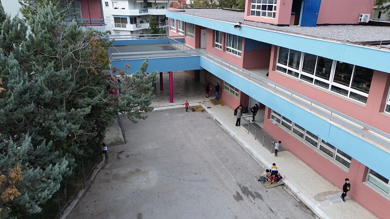 Χαλάνδρι: Προγράμματα «Ηλέκτρα» και «Net metering» Το Χαλάνδρι προς τα ενεργειακά αυτόνομα σχολεία