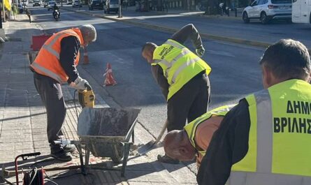 Βριλήσσια: Παρέμβαση της Τεχνικής Υπηρεσίας του Δήμου για αποκατάσταση βαδισιμότητας και αποτροπή της παράνομης στάθμευσης