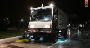 Βριλήσσια: Επιχείρηση καθαρισμού και απολύμανσης στην πλατεία Αναλήψεως