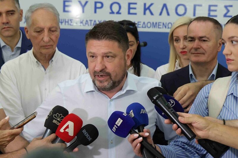 Περιφέρεια Αττικής: Αυτοψία του Νίκου Χαρδαλιά στο συντονιστικό κέντρο της Περιφέρειας στο ΣΕΦ ενόψει ευρωεκλογών