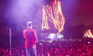 Περιφέρεια Αττικής: Με ένα λαμπερό μουσικό υπερθέαμα η υποδοχή του νέου χρόνου στο Χριστουγεννιάτικο Χωριό της Περιφέρειας Περιφέρεια Αττικής: Με ένα λαμπερό μουσικό υπερθέαμα η υποδοχή του νέου χρόνου στο Χριστουγεννιάτικο Χωριό της Περιφέρειας