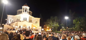 Αγία Παρασκευή:  Η Ανάσταση του Κυρίου στον Καθεδρικό Ναό Αγίας Παρασκευής