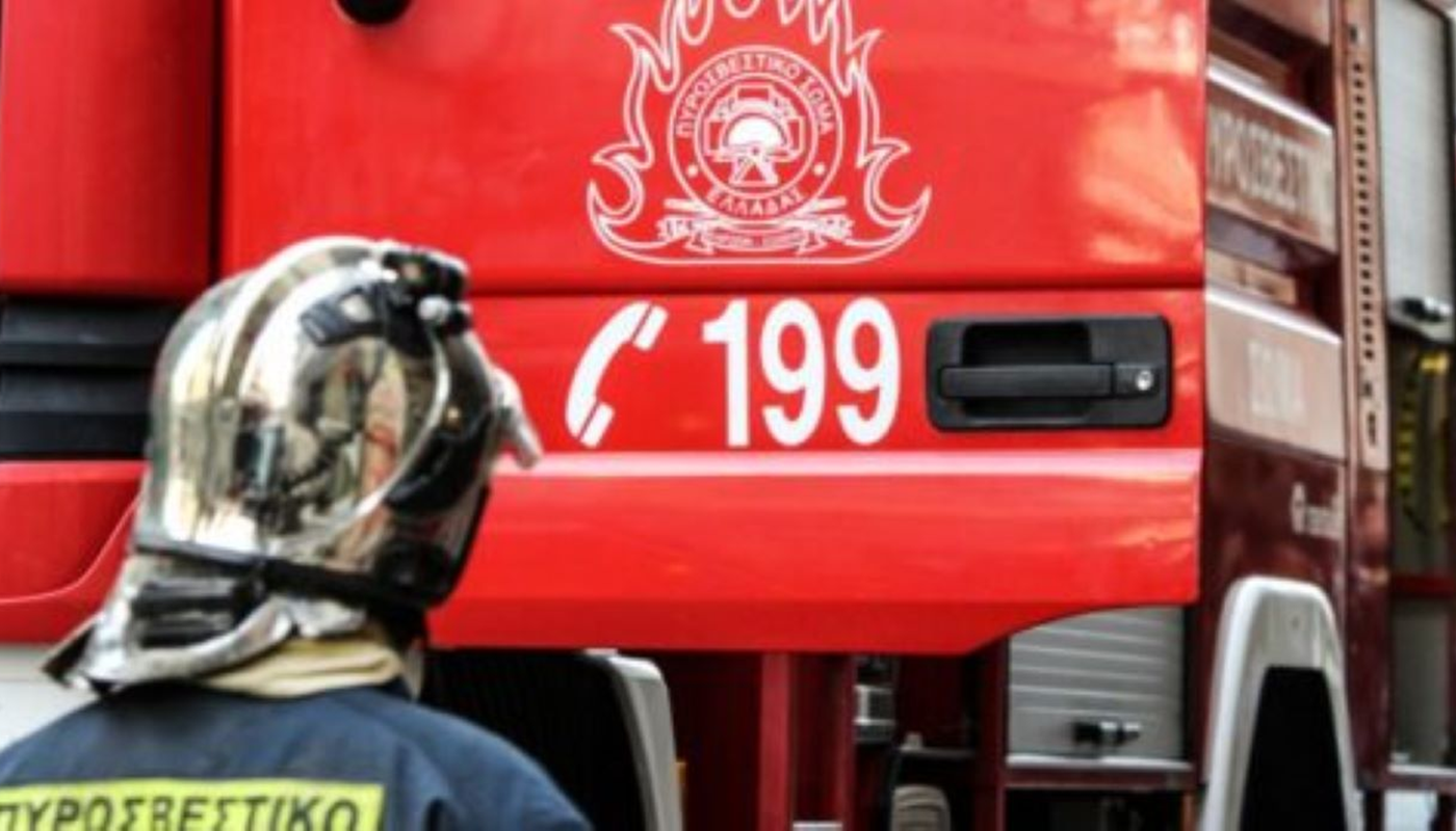 Κερατέα : Πλήρωμα Πυροσβεστικής Υπηρεσίας δέχθηκε επίθεση με πέτρες ενώ έσβηναν την φωτιά - Τραυματίας πυροσβέστης