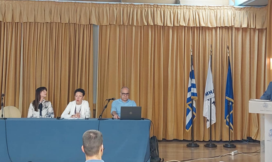 Κηφισιά: Πολύτιμες οι οδηγίες στο Σεμινάριο του Δήμου για οργανωμένη προληπτική απομάκρυνση πολιτών από δασικές πυρκαγιές