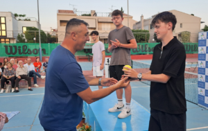 Πριν τις βραβεύσεις πραγματοποιήθηκε αγώνας  επίδειξης με τη συμμετοχή των διακεκριμένων αθλητών και μελών της Εθνικής Ομάδας Τένις με αμαξίδιο,