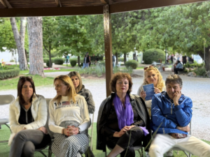 Κηφισιά: «71ης Ανθοκομικής Έκθεσης Κηφισιάς» Παρουσίαση του βιβλίου «Θέλω να είμαι καλά» της Λένας Καραμαλή
