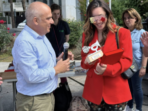 Κηφισιά: 19ος Γύρος Κηφισιάς – ΦΙΛΠΑ «Αντίκες και Λουλούδια - Ιωάννης Λαδάκης»