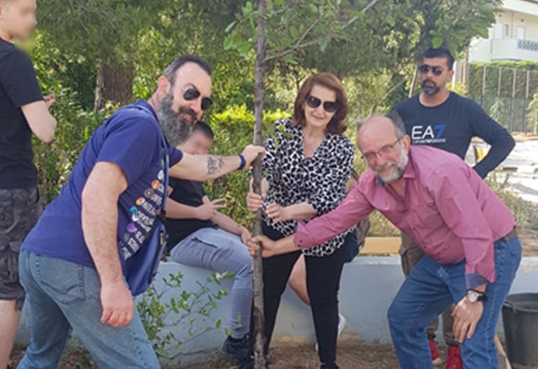 Κηφισιά: Φύτευση με συμβολισμούς στο Αναξαγόρειο Λύκειο Ν. Ερυθραίας