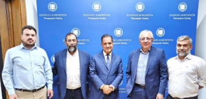 Τόσο ο Υπουργός όσο και ο Υφυπουργός δήλωσαν την αμέριστη στήριξή τους στις ανάγκες του Δήμου Αμαρουσίου δεδομένης της μητροπολιτικότητας και των πολλών υπερτοπικών δραστηριοτήτων.