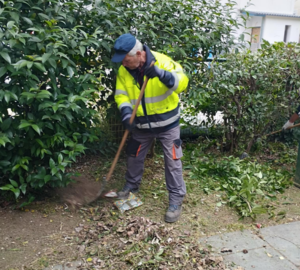 Μαρούσι : Εργασίες καθαριότητας, φυτεύσεων, συντήρησης πρασίνου και τεχνικές επισκευές στο από την Υπηρεσία του Αστικού πρασίνου και καθαριότητας