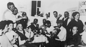 Η «νεολαία και τα στέκια της» Από το 1930 έως και σήμερα
