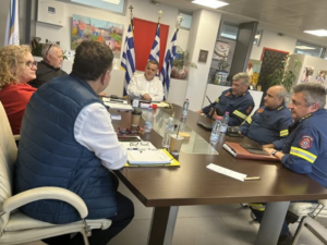 Παλλήνη: Συνεδρίαση (Τ.Ε.Σ.Ο.Π.Π) υπό το Δήμαρχο Παλλήνης για το σχεδιασμό της αντιπυρικής περιόδου 2025