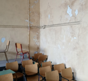 Η κρατική χρηματοδότηση προς τους δήμους για λειτουργικά έξοδα σχολείων και παιδικών σταθμών μειώνετε συνεχώς.