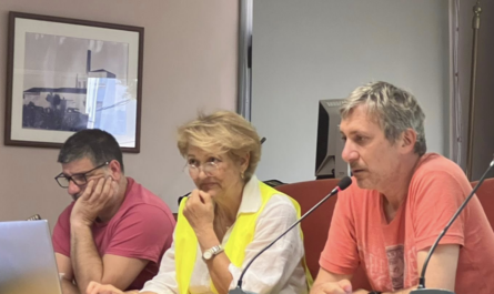 Χαλάνδρι:  Την Δευτέρα 26/5 πραγματοποιήθηκε η εκδήλωση «τη Ρεματιά και τα μάτια μας» στην αίθουσα του Δημοτικού Συμβουλίου Δήμου