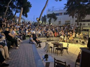 Νέα Φιλαδέλφεια Νέα Χαλκηδόνα: Θεατρική Ομάδα του 2ου ΓΕΛ Νέας Φιλαδέλφειας - Παράσταση «Με Μολύβι Φάμπερ Νο 2 – Το παραμύθι της ζωής μου»