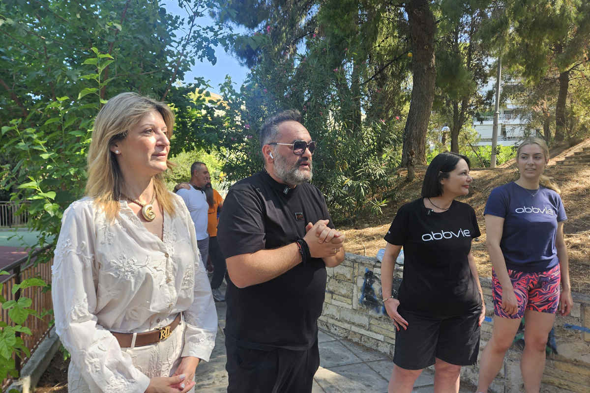 Ηράκλειο Αττικής:  Συμμαχία Δήμου και AbbVie για τον εθελοντικό καθαρισμό πάρκων της πόλης σε μια κίνηση ουσίας και συμβολισμού
