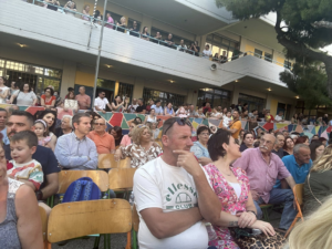 Ηράκλειο Αττικής:  Μαγική βραδιά στο 13ο Δημοτικό Σχολείο στην Καναπίτσα