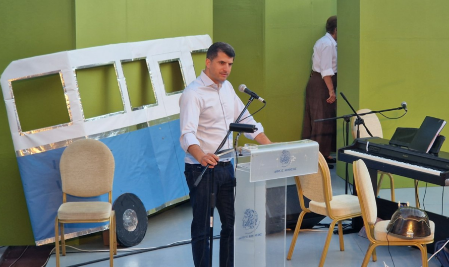 Κηφισιά: «Τραγούδησε το θεατράκι, σκηνοθέτησε ο ουρανός » 8η καλοκαιρινή Γιορτή των ΚΑΠΗ