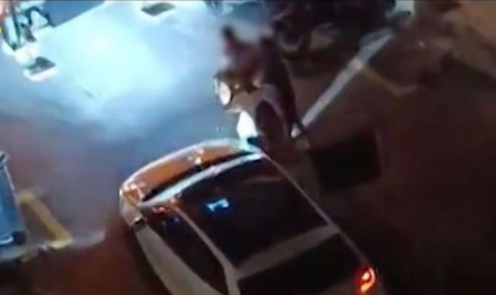 Κυψέλη: Στα «χέρια» της αστυνομίας ο άνδρας που ξυλοκόπησε τον υπάλληλο καθαριότητας