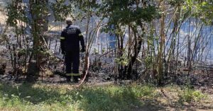 Χαλάνδρι: Πυρκαγιά το μεσημέρι σε οικόπεδο χώρο στο Κάτω Χαλάνδρι