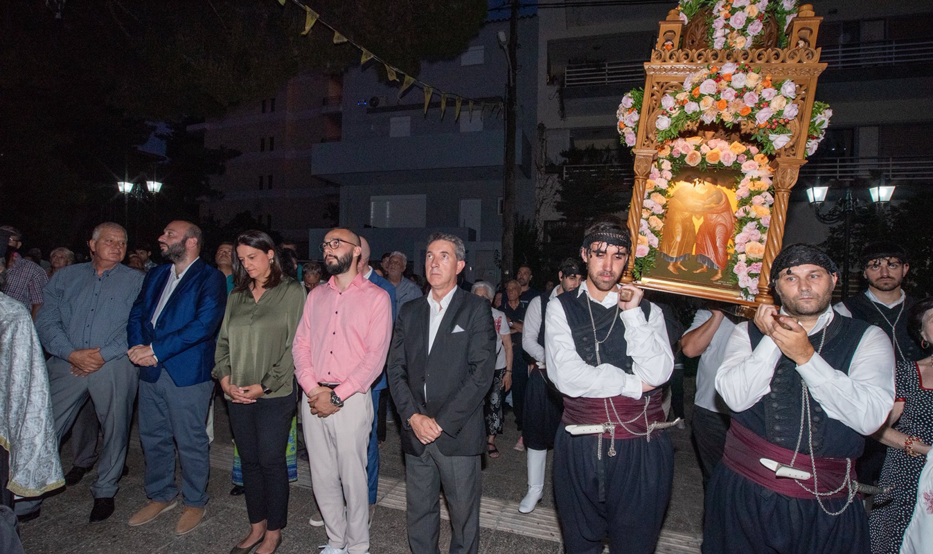 Λυκοβρυση Πεύκη:  Με λαμπρότητα ο Πανηγυρικός Εσπερινός για τον εορτασμό των Αγίων Αποστόλων Πέτρου και Παύλου