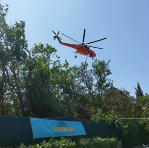 Βριλήσσια: Άμεση επέμβαση στην πυρκαγιά που ξέσπασε σε οικόπεδο επί της Σισμανογλείου στο Μαρούσι