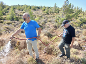 Κηφισιά: Με επιτυχία πραγματοποιήθηκε σήμερα 27/06 ένα ακόμα εθελοντικό πότισμα στον Κοκκιναρά Κηφισιάς
