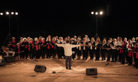 Χαλάνδρι: Τα μέλη των ΚΑΠΗ συνάντησαν την Τέχνη στο 7ο Φεστιβάλ Τρίτης Ηλικίας