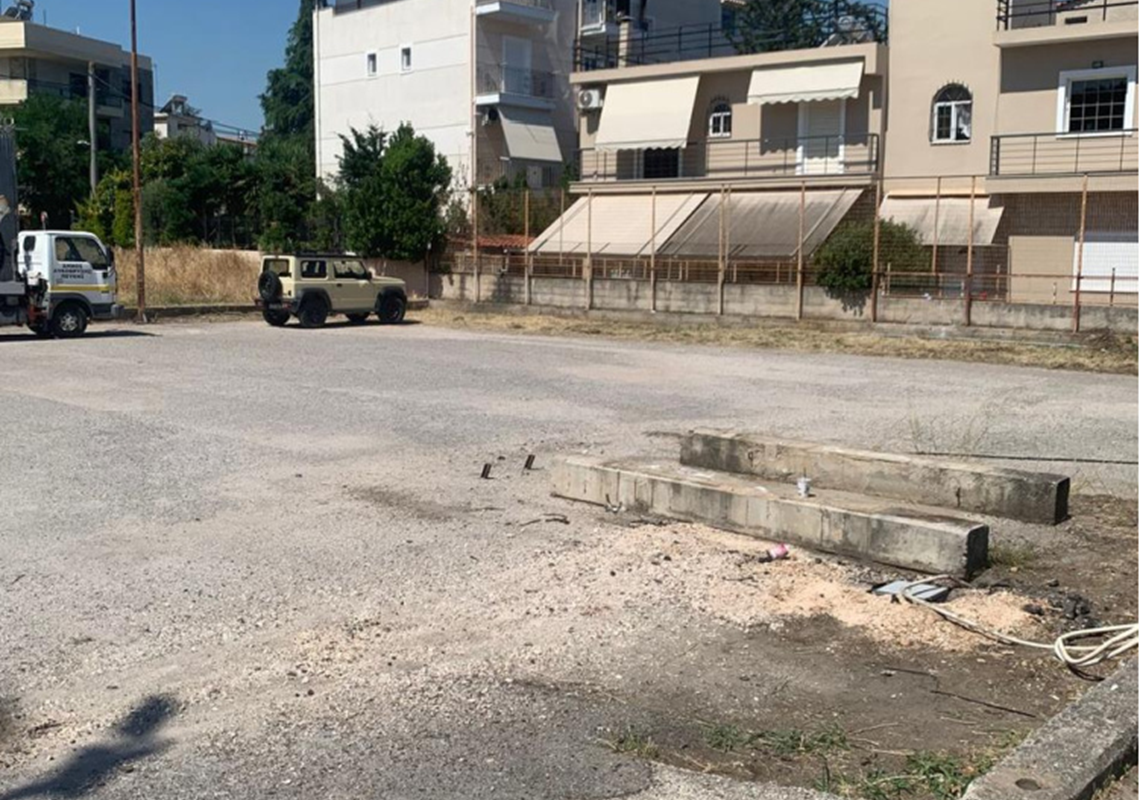 Λυκόβρυση Πεύκη: Εργασίες μετατόπισης μετρητικού στεγανού για την κατασκευή νέου γηπέδου 5X5 στην οδό Βορείου Ηπείρου