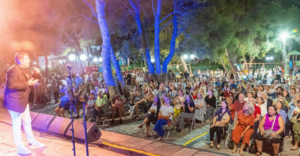 Πάνω από 1.000 κάτοικοι του Δήμου βρέθηκαν χθες στο Άλσος και απόλαυσαν την μοναδική συναυλία του Γρηγόρη Μπιθικώτση κάτω από το φως του φεγγαριού, πραγματικά μοναδικές στιγμές που δεν έχει ζήσει ξανά στο Δήμος.