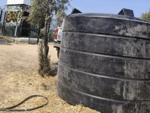 Η συγκεκριμένη πρωτοβουλία κρίθηκε απαραίτητη, δεδομένου ότι η προηγούμενη δεξαμενή νερού ήταν εκτός λειτουργίας για πολλά χρόνια, ενώ υπήρχε έλλειψη πυροσβεστικής αντλίας για τουλάχιστον μία δεκαετία.